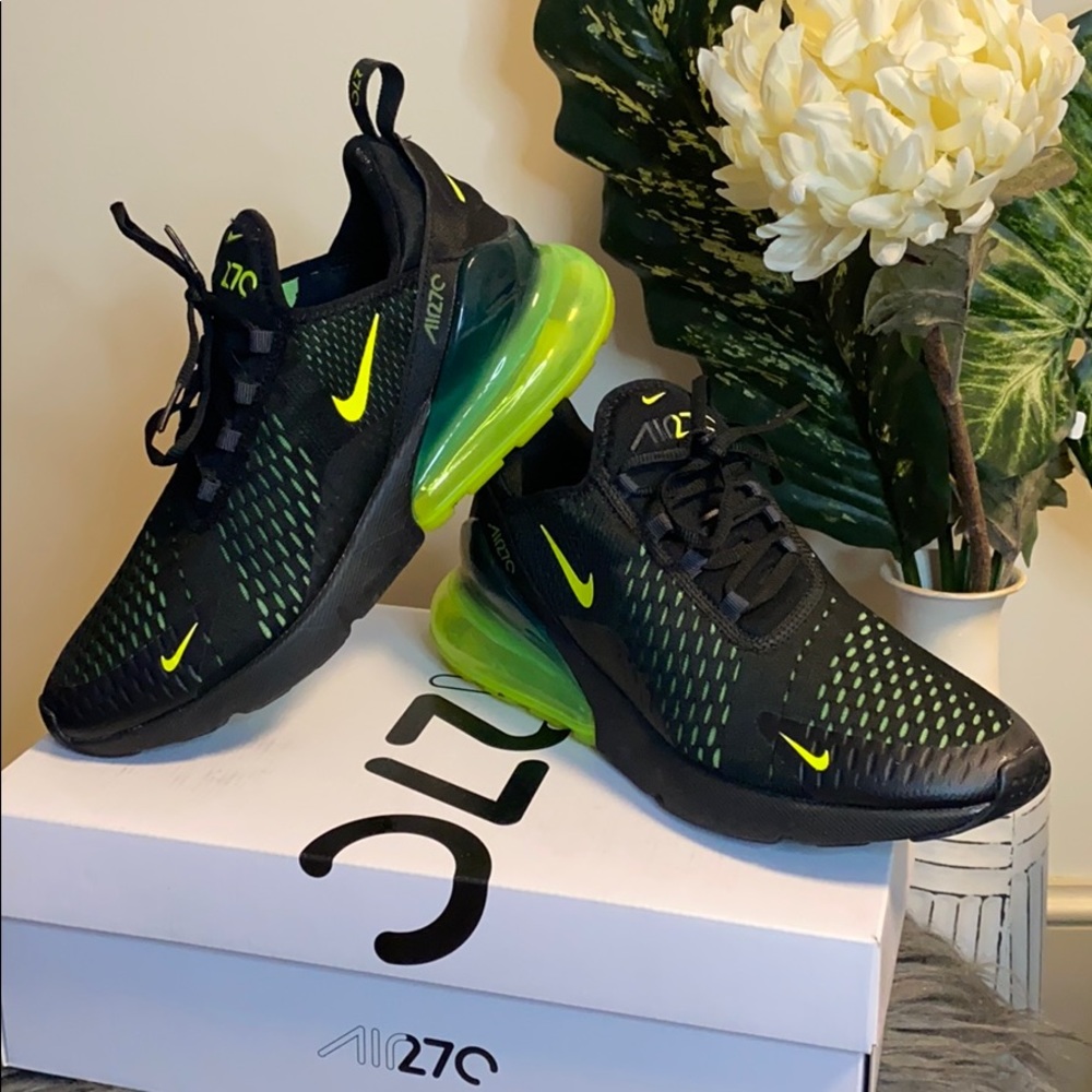 Nike Air Max 270